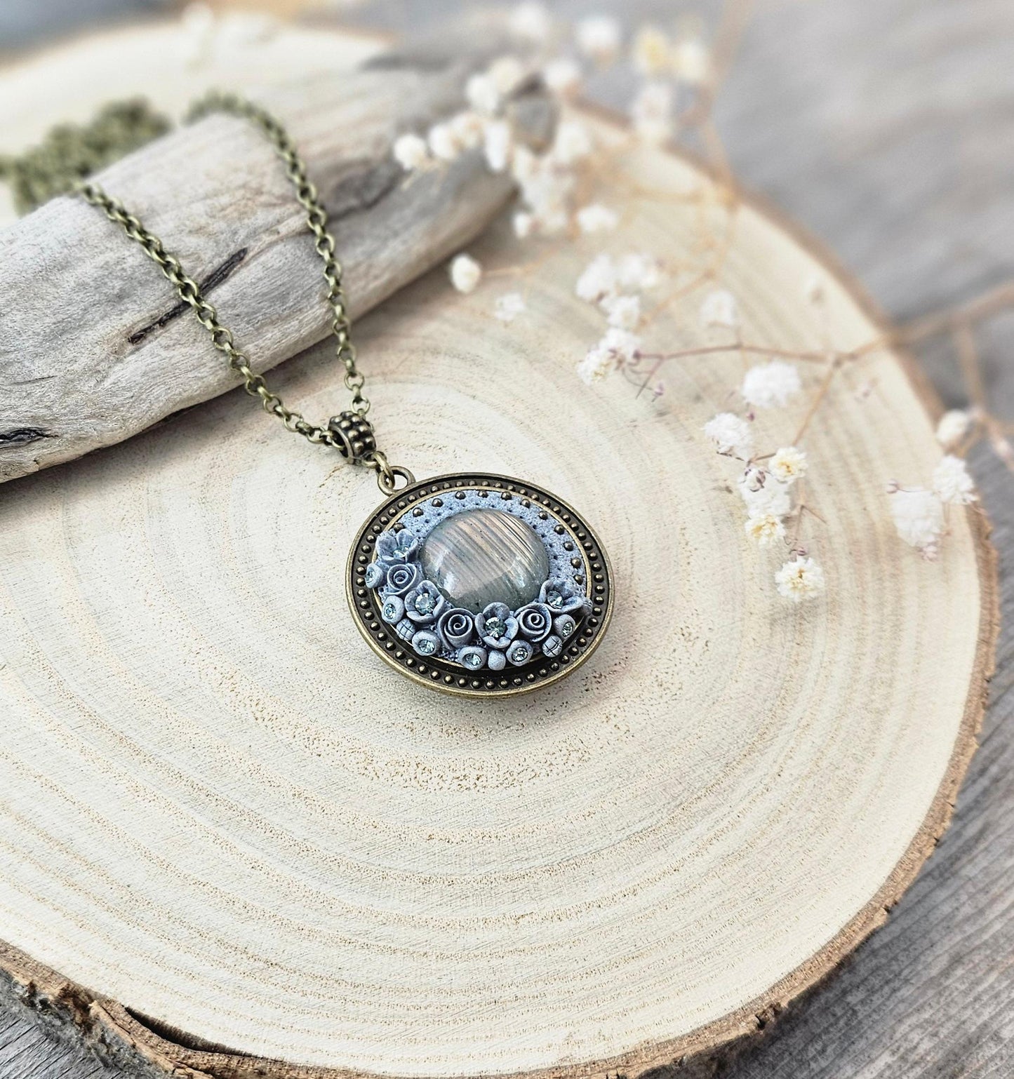 wonderful talisman, amulet. Handmade pendant with labradorite. Jewelry for a photo. Jewelry for essential oil.