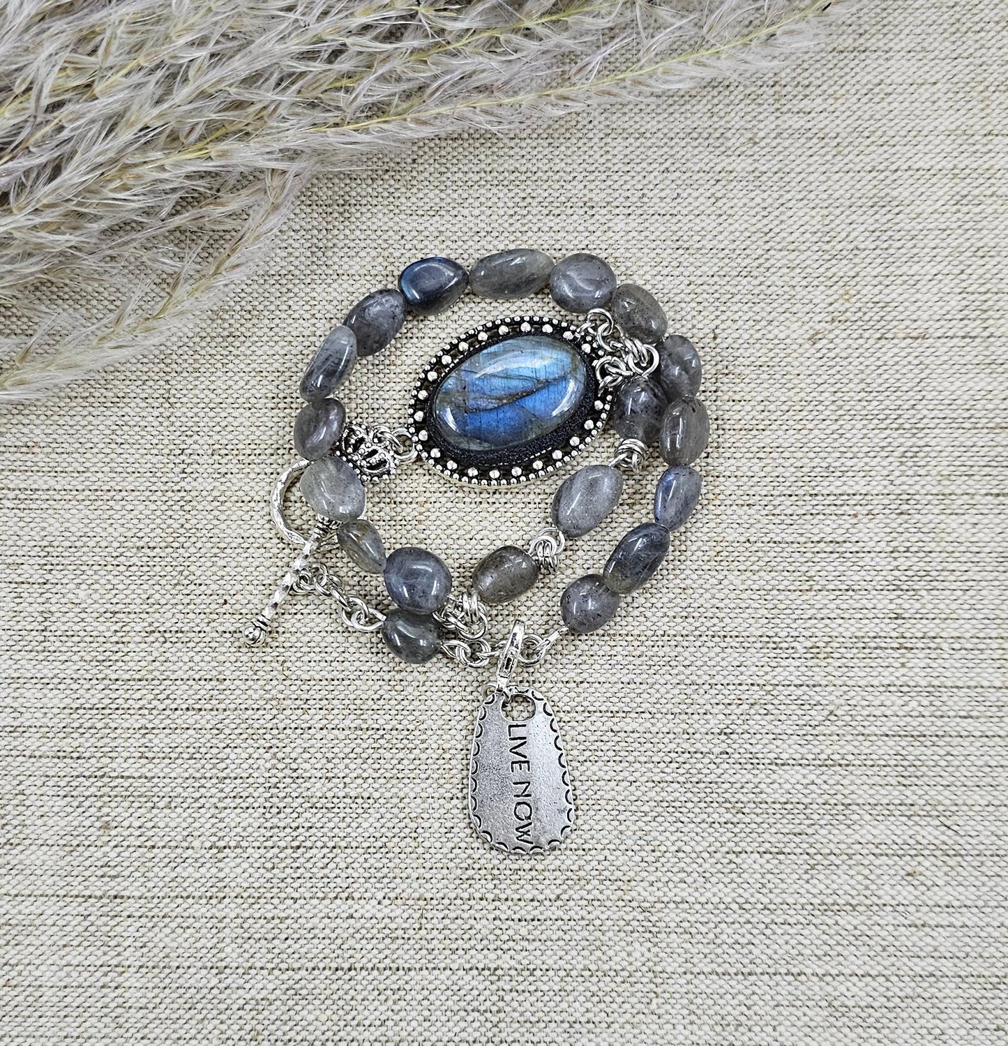 Handcrafted Labradorite Bracelet, Blue and gray colors – Unique Wrap Design, Elegant and Healing Stone Jewelry for Everyday Wear