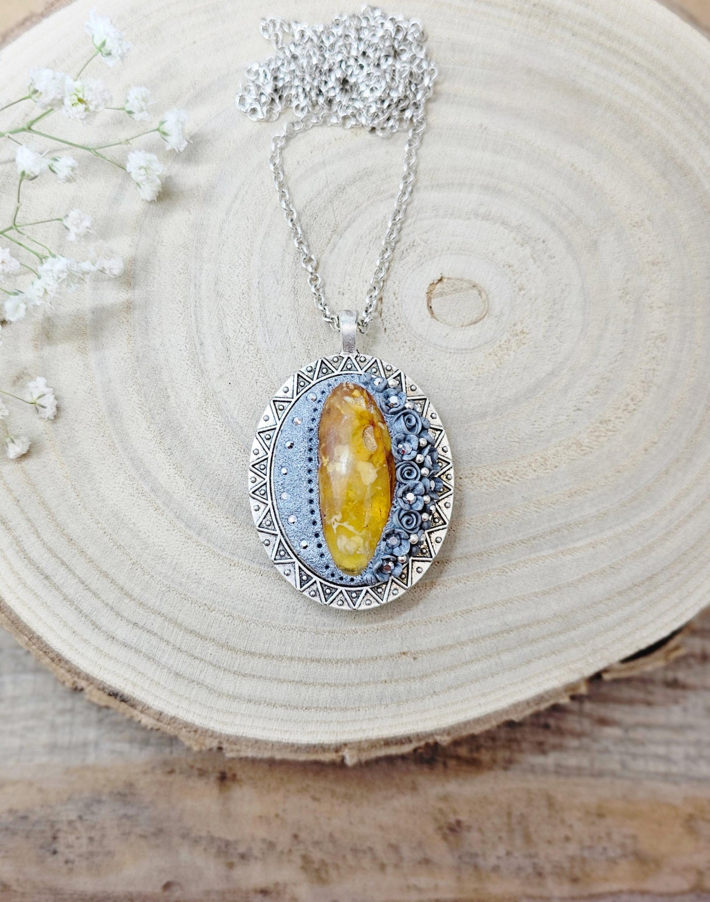 Double-sided Pendant locket with baltic amber and polymer clay flowers