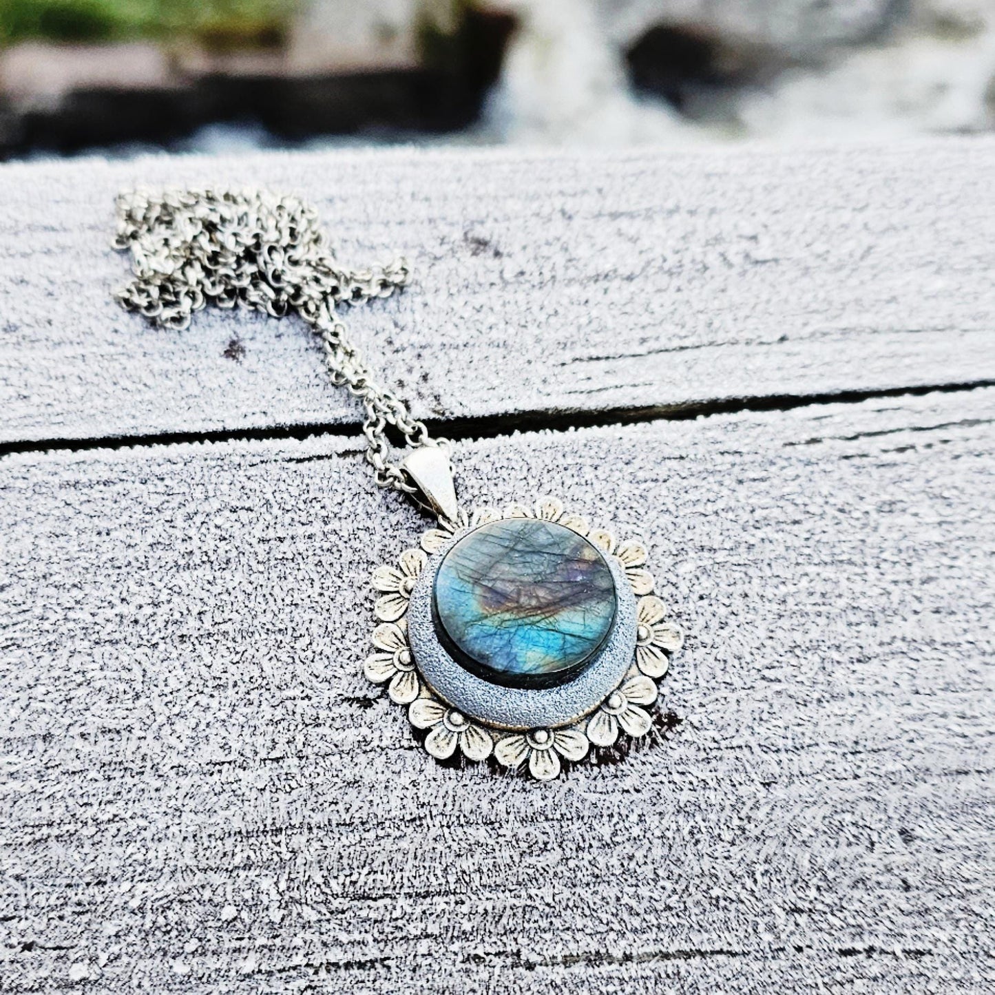 Labradorite pendant