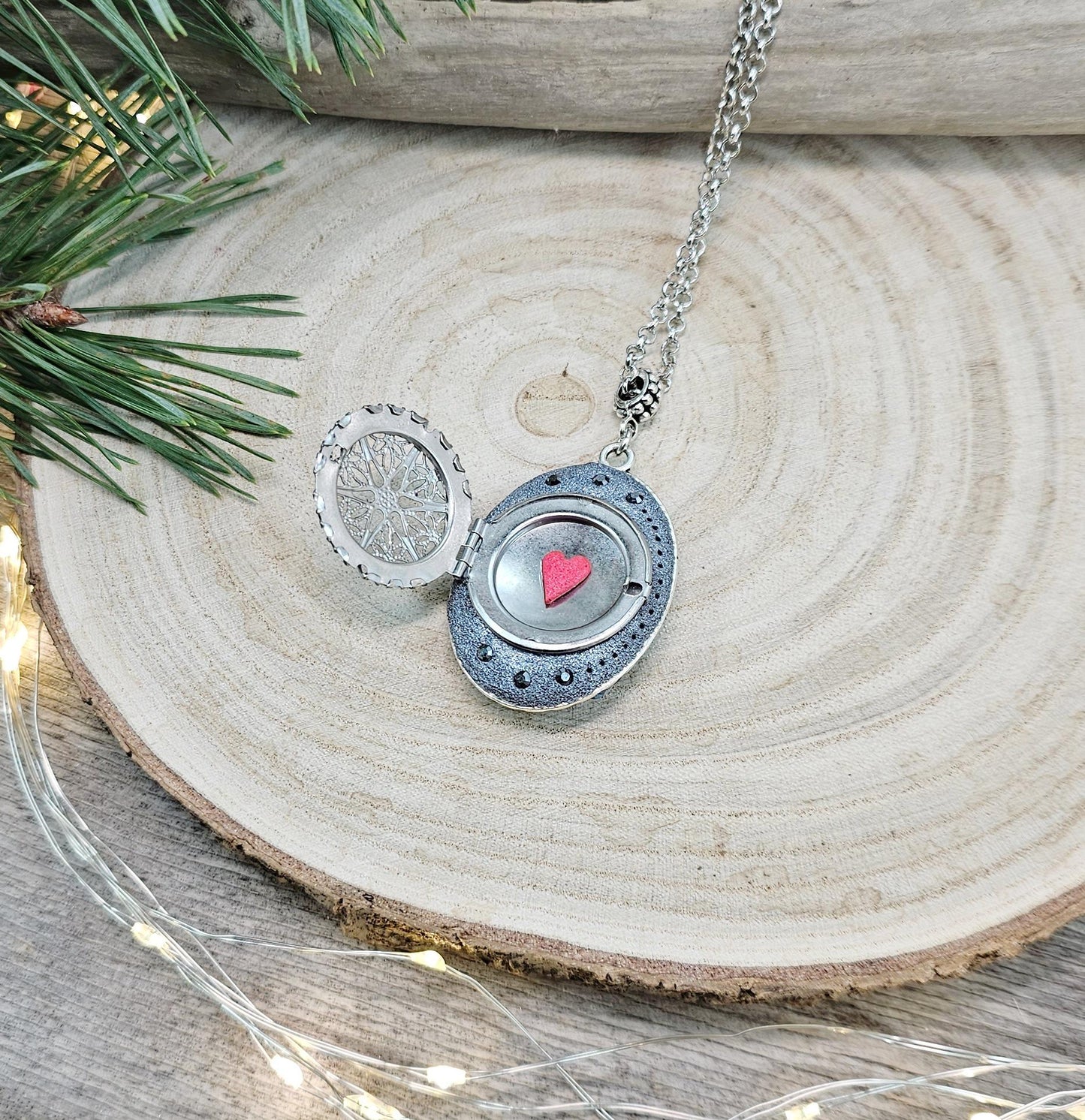 This unique design is perfect as a thoughtful gift for a loved one, including moms, sisters, friends, or anyone who loves magical, meaningful jewelry.