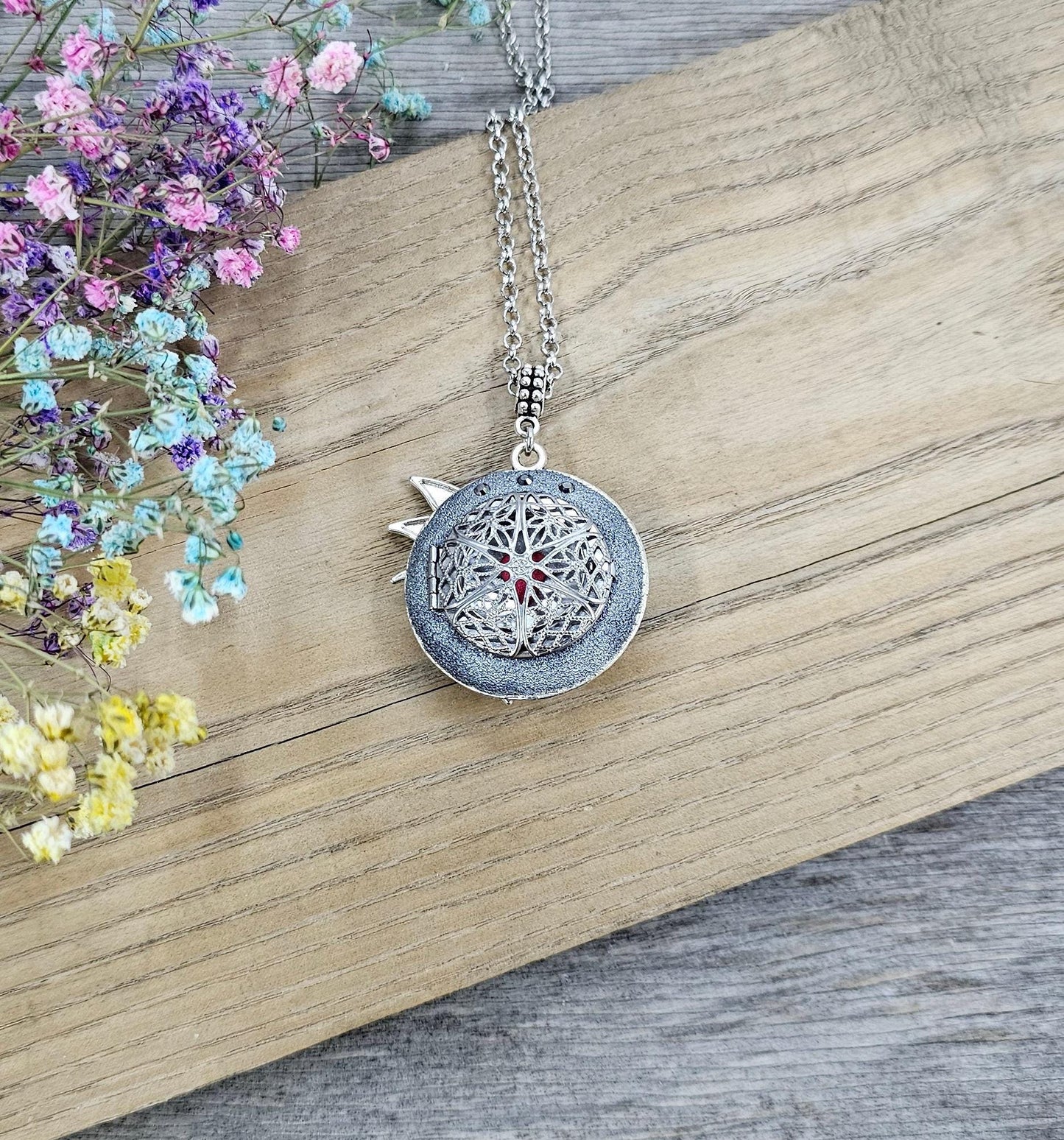 double sided pendant locket for photo or essentiale oil, with fairy angel, crysla, polymer clay green flowers