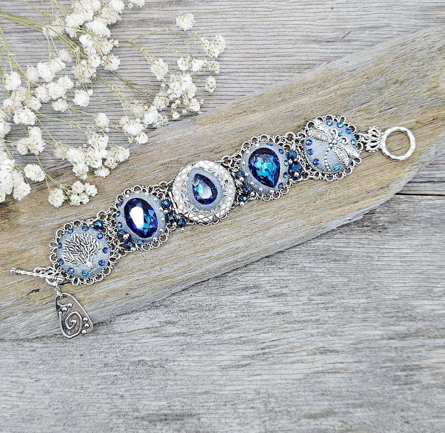 Blue crystal bracelet with polymer clayflowers, locket, dragonfly and tree. polymer clay, polymer bracelet, Clay Bracelet, polymer clay jewelry, Polymer clay beads, Polymer Flowers, Crystal Bracelet