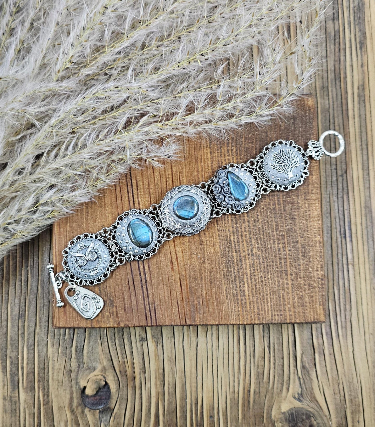 unique bracelet with tree labradorite stone, labradorite bracelet, bracelet with locket, photo bracelet, tree of life, owl jewelry, imagine. blue bracelet