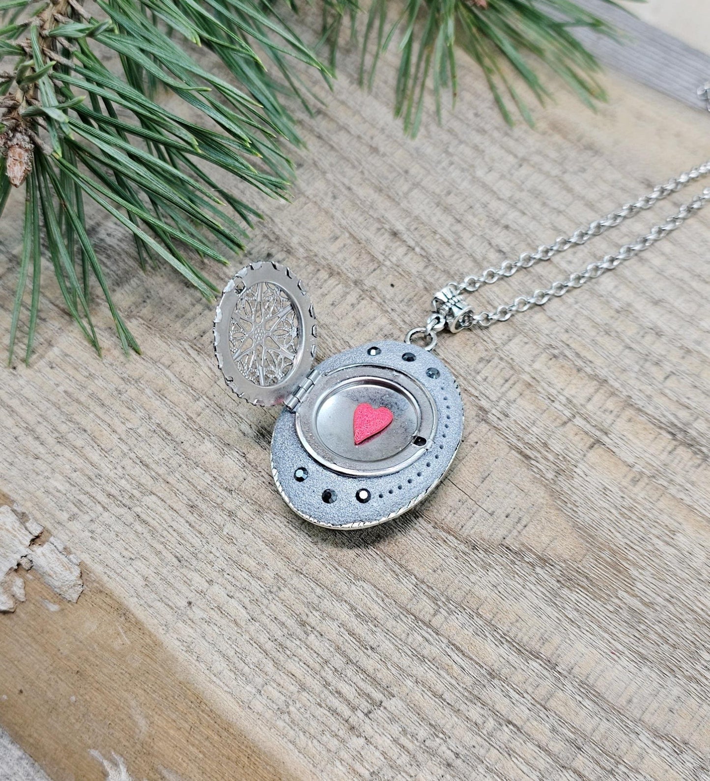 This unique design is perfect as a thoughtful gift for nature lovers, spiritual enthusiasts, or anyone who cherishes meaningful jewelry.
