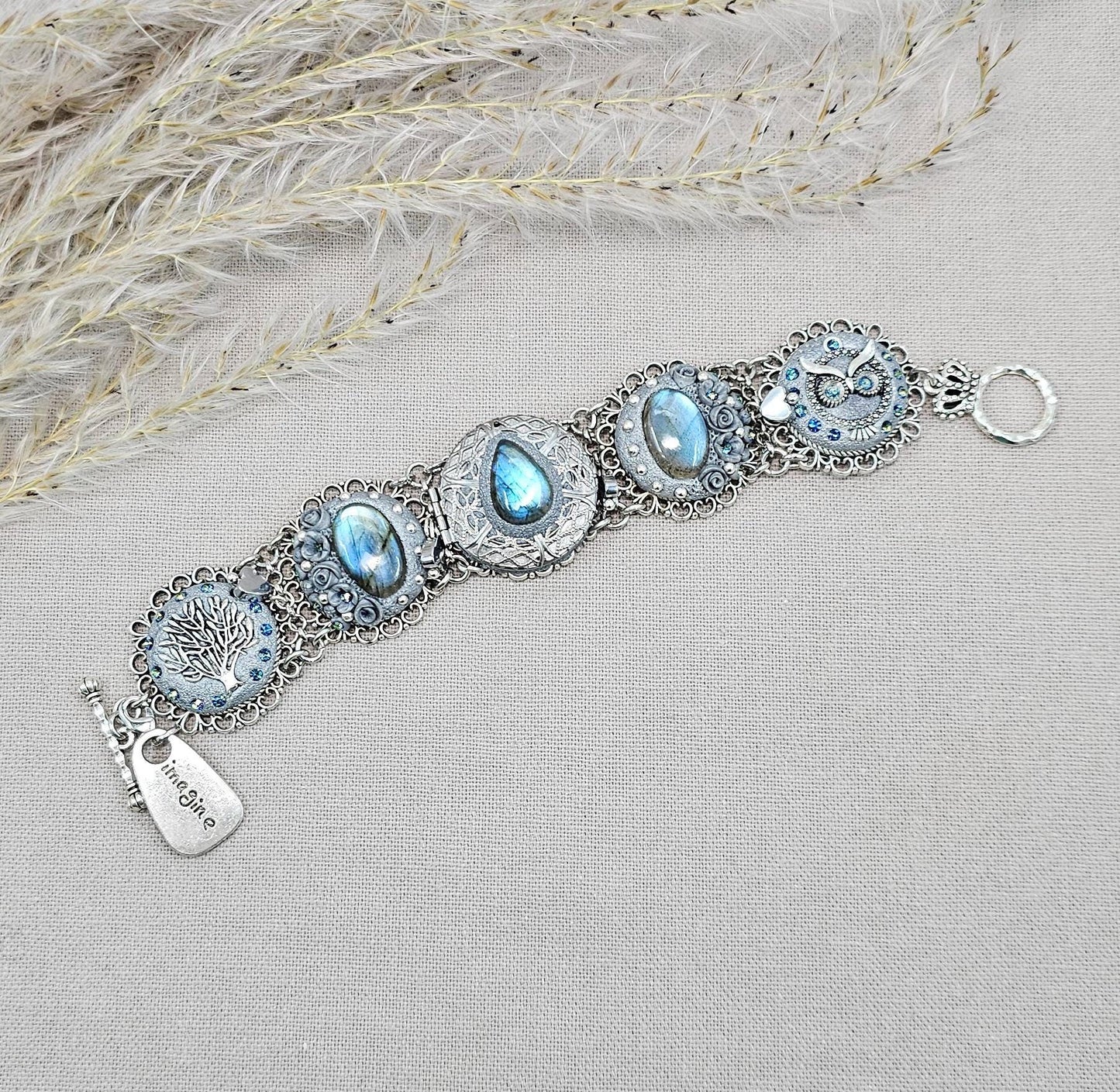 unique bracelet with tree labradorite stone, labradorite bracelet, bracelet with locket, photo bracelet, tree of life, owl jewelry, imagine. blue bracelet