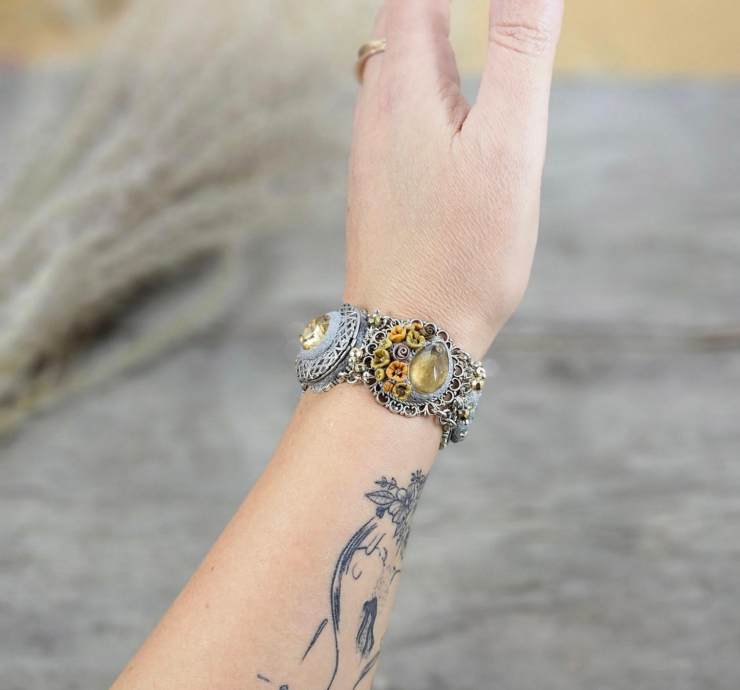 light gold, light brown crystal bracelet with locket and tree, polymer clay flowers,floral bracelet, polymer clay bracelet, metali bracelet