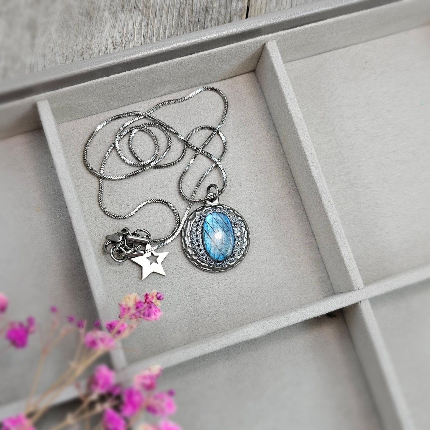 Handmade labradorite pendant necklace with a short stainless steel chain. Features a unique polymer clay setting. One of a kind magical jewelry, perfect gift for her.