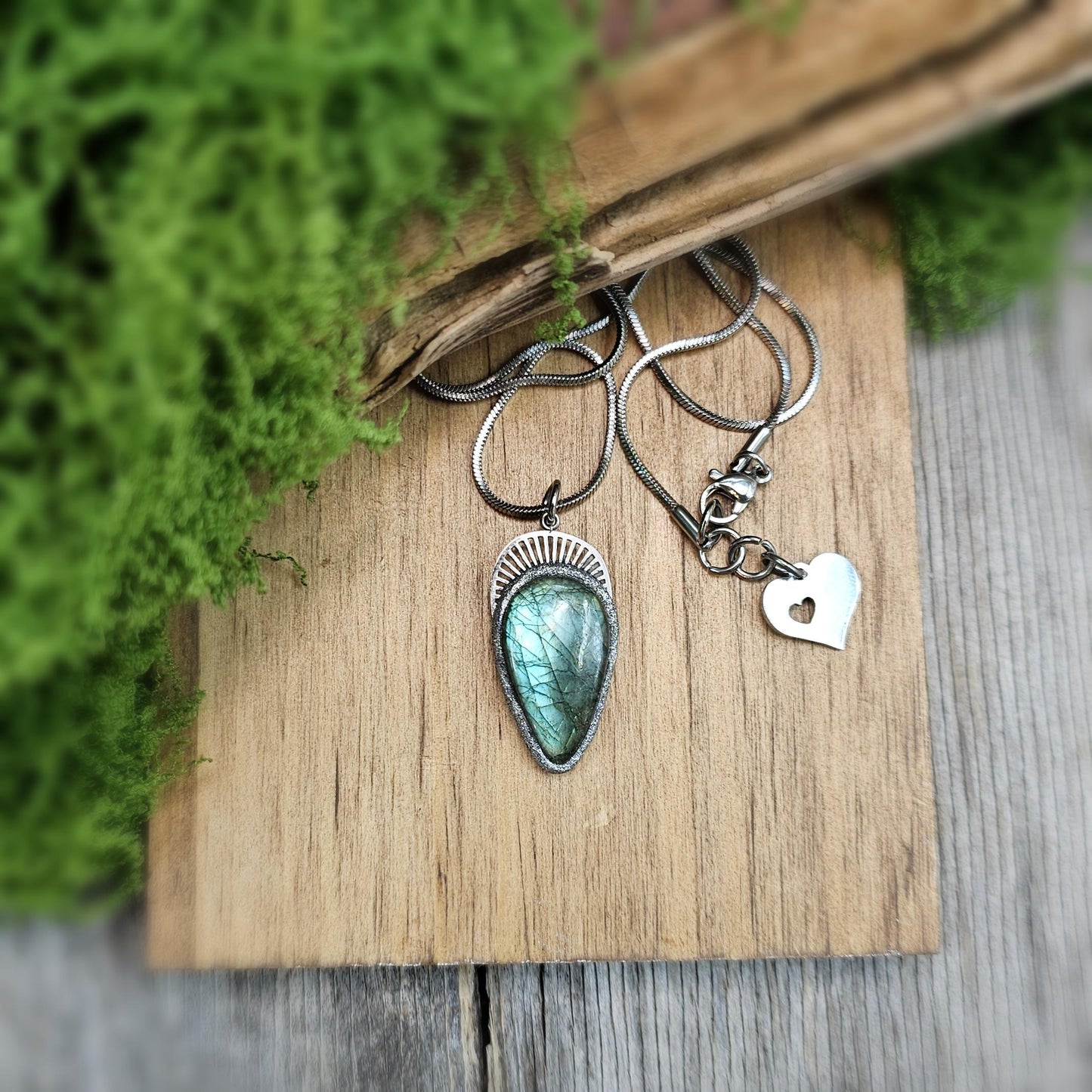 Handmade labradorite pendant necklace with a short stainless steel chain. Features a unique polymer clay setting. One of a kind magical jewelry, perfect gift for her.