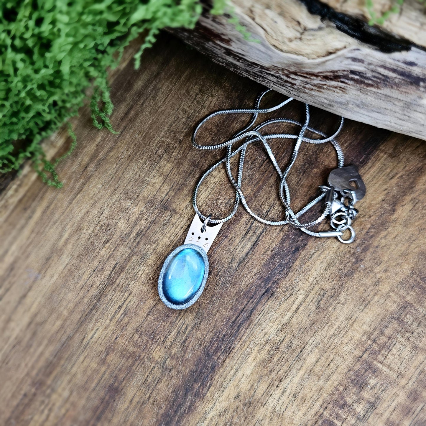 Handmade labradorite pendant necklace with a short stainless steel chain. Features a unique polymer clay setting. One of a kind magical jewelry, perfect gift for her.