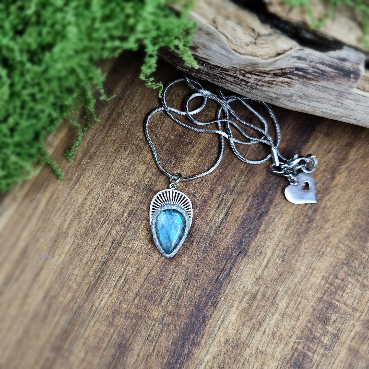 Celestial Blue Labradorite Necklace – Teardrop Pendant in Stainless Steel – Magical Handmade Gift for Her – Amulet Jewelry