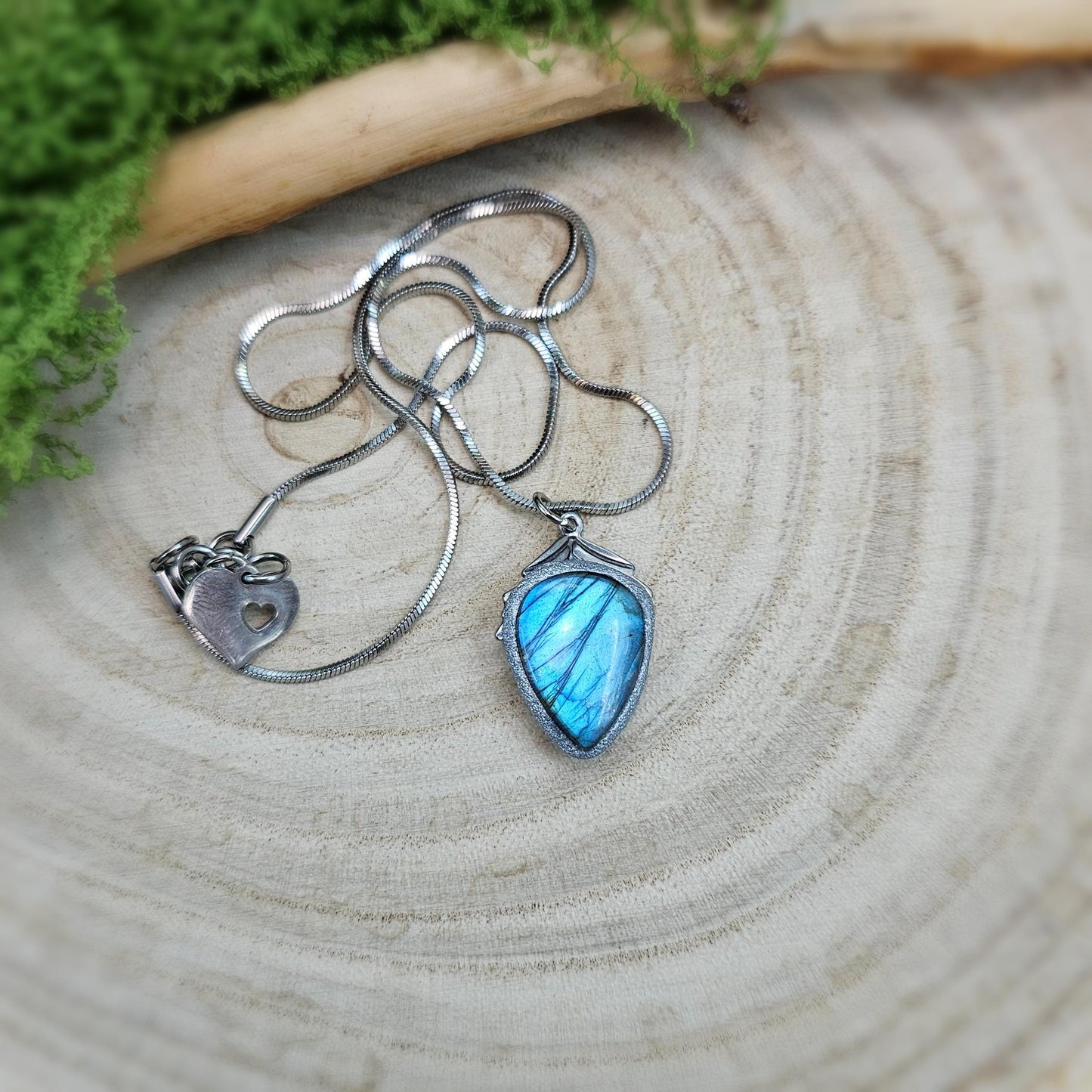 Handmade labradorite pendant necklace with a short stainless steel chain. Features a unique polymer clay setting. One of a kind magical jewelry, perfect gift for her.