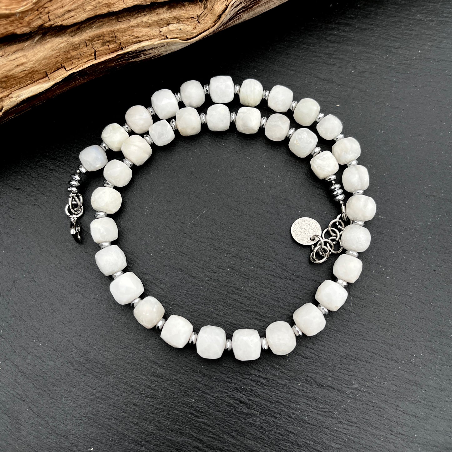 Mėnulio akmens komplektas (galima pirkti atskirai)