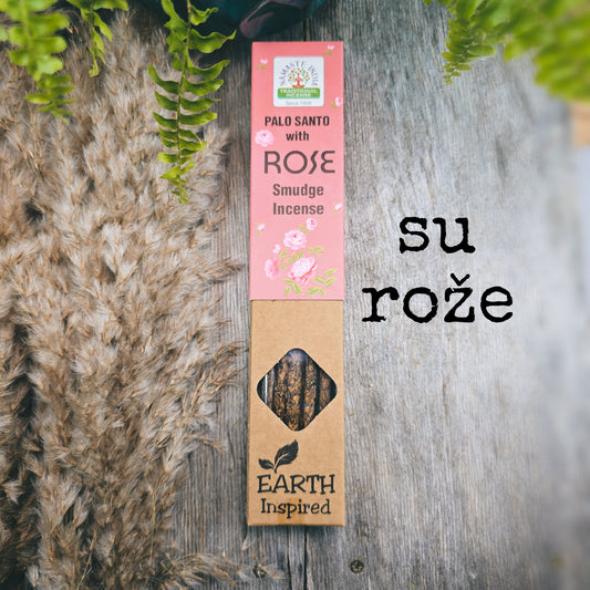 Palo Santo su rože – romantiški natūralūs smilkalai (25 g)