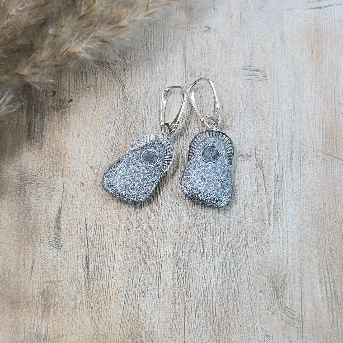 Labradorito auskarai 'Trikampiai'