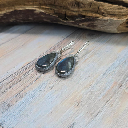 Labradorito auskarai 'Lašeliai'