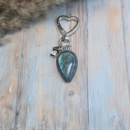 Raktų pakabukas su labradoritu