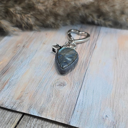 Raktų pakabukas su labradoritu