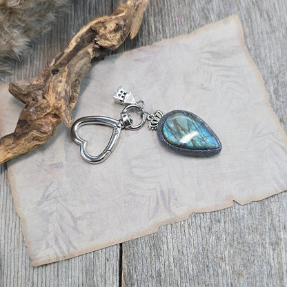 Raktų pakabukas su labradoritu