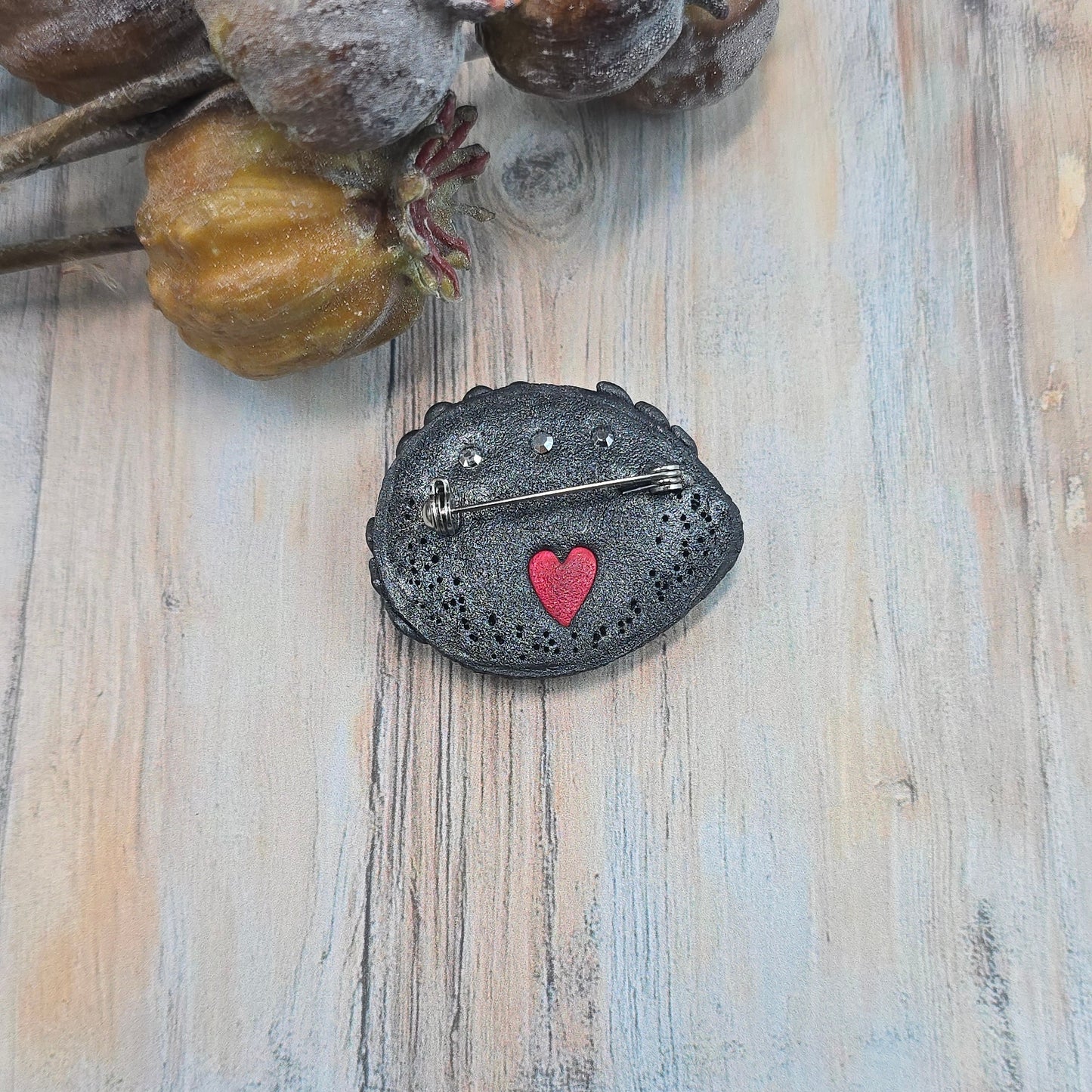 Sagė su labradoritu