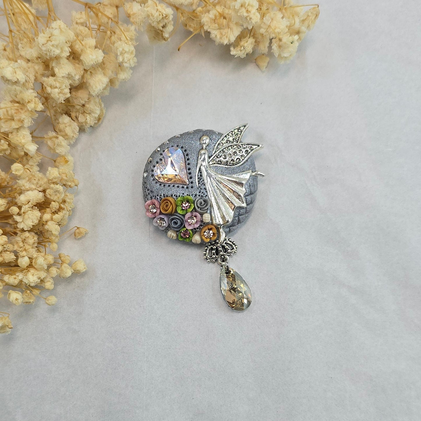 Sagė su fėja ir širdele