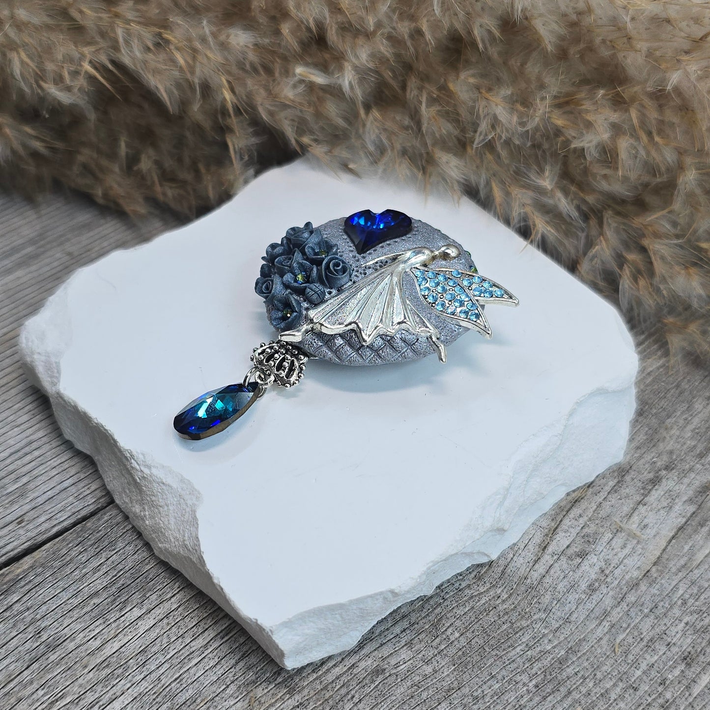 Sagė su fėja ir širdele