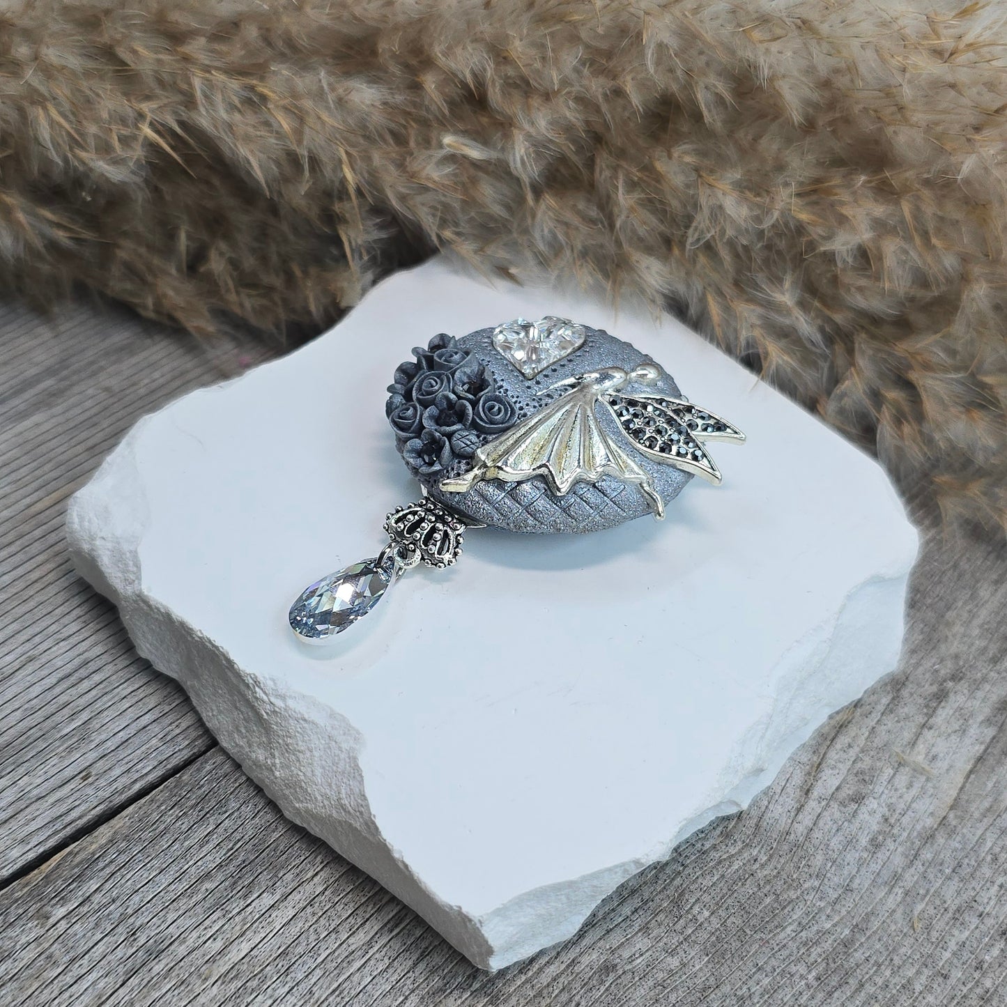 Sagė su fėja ir širdele