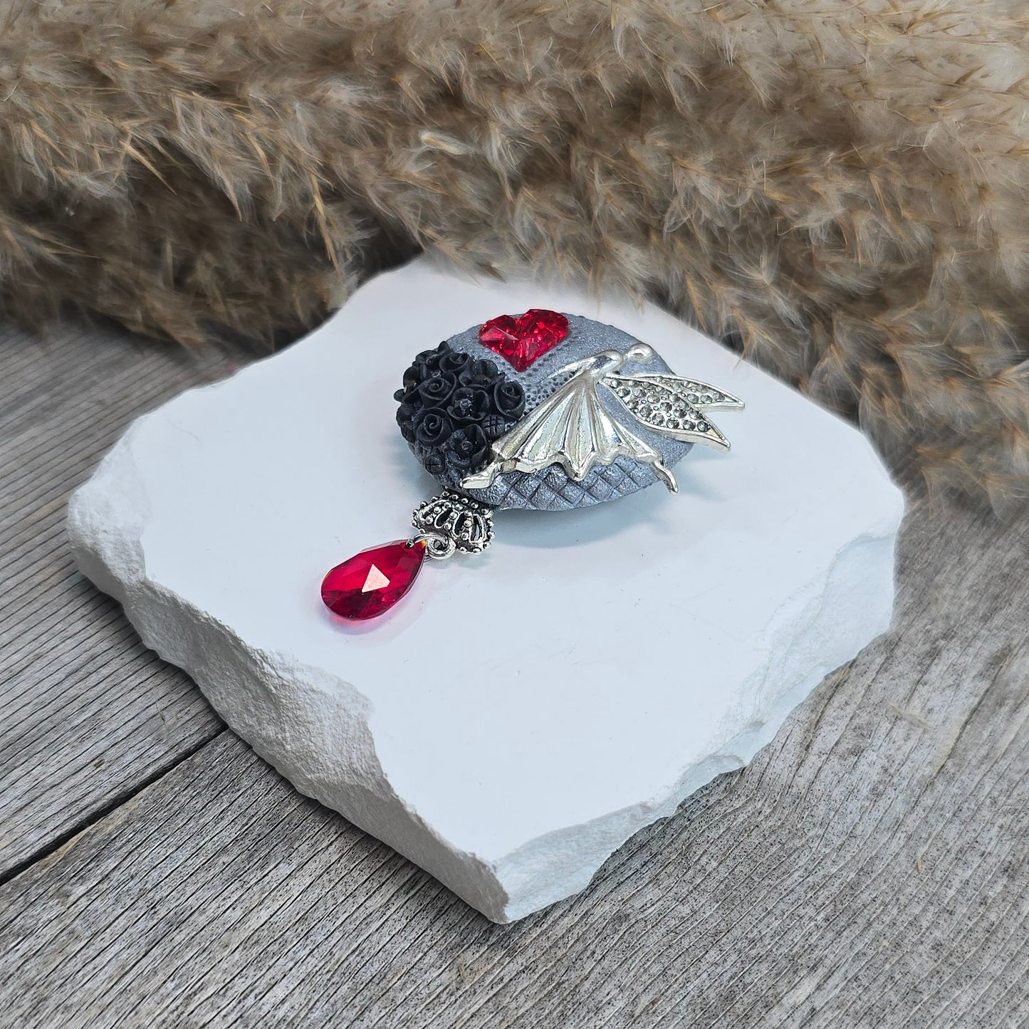 Sagė su fėja ir širdele