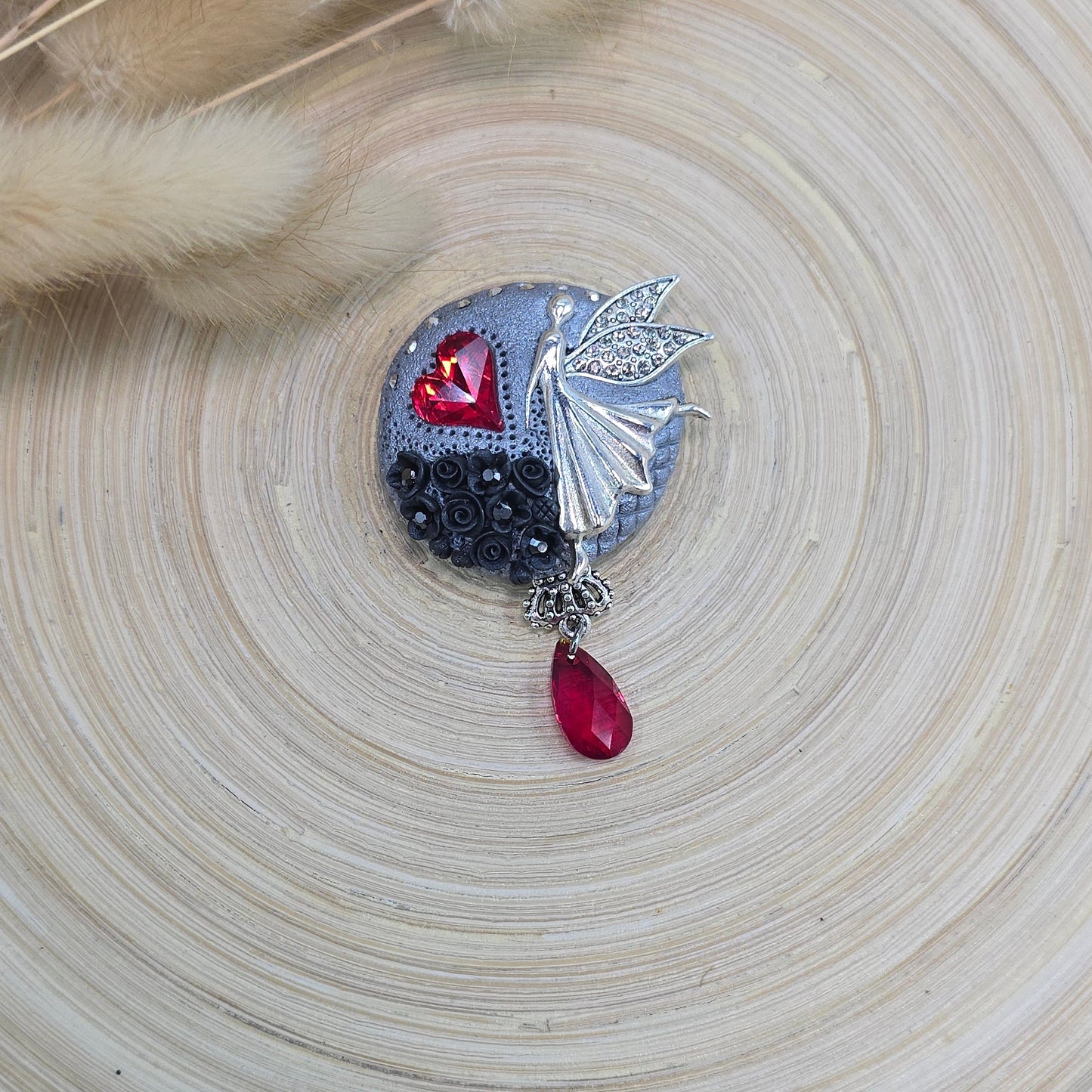 Sagė su fėja ir širdele