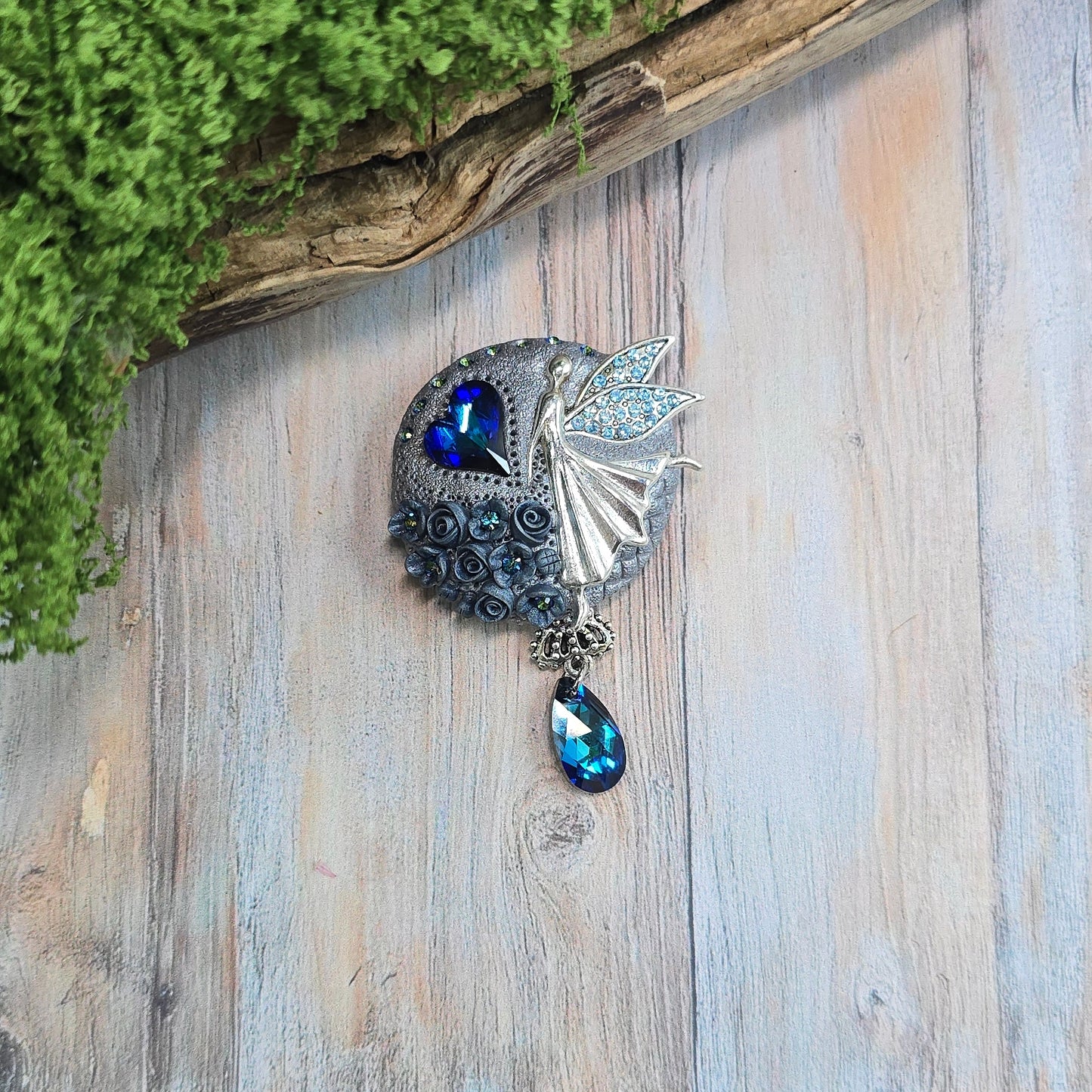 Sagė su fėja ir širdele