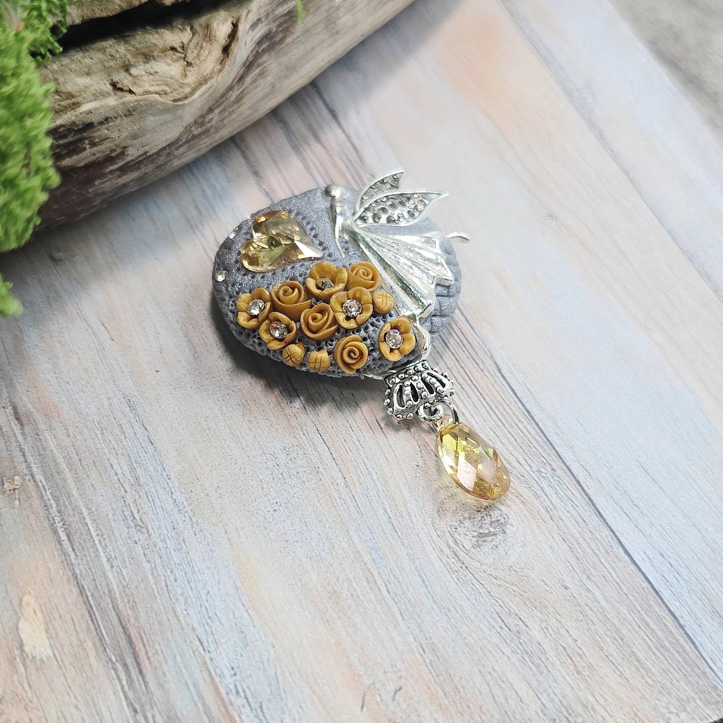 Sagė su fėja ir širdele