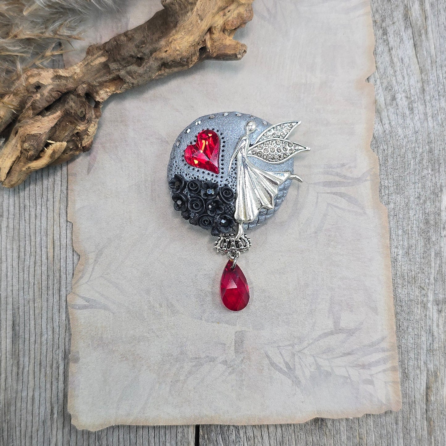 Sagė su fėja ir širdele