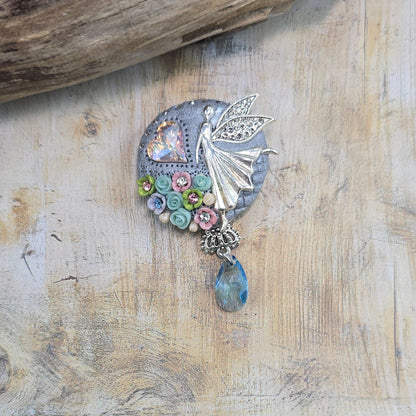 Sagė su fėja ir širdele