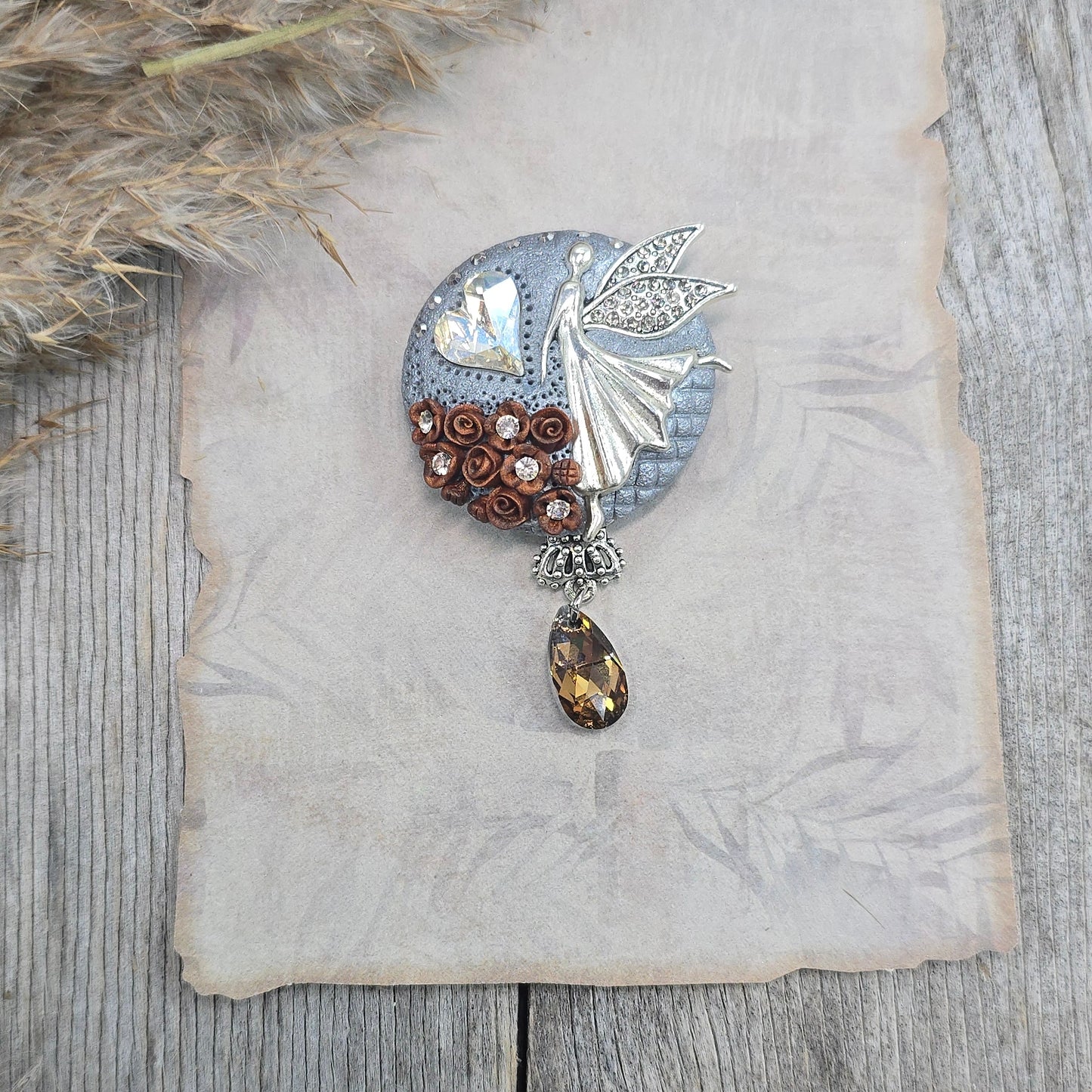 Sagė su fėja ir širdele