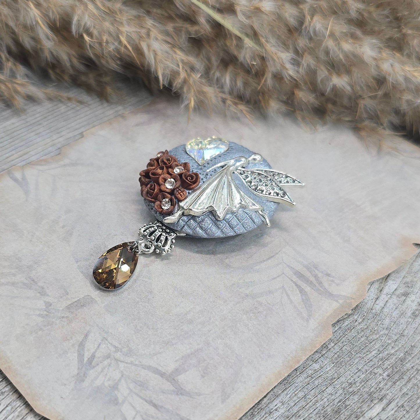 Sagė su fėja ir širdele