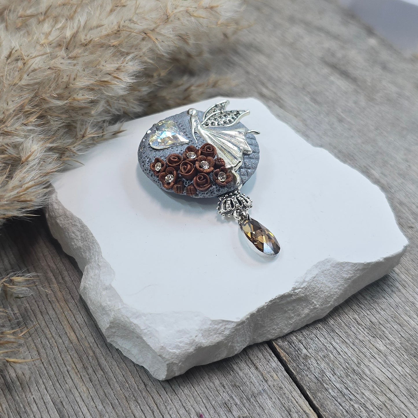 Sagė su fėja ir širdele