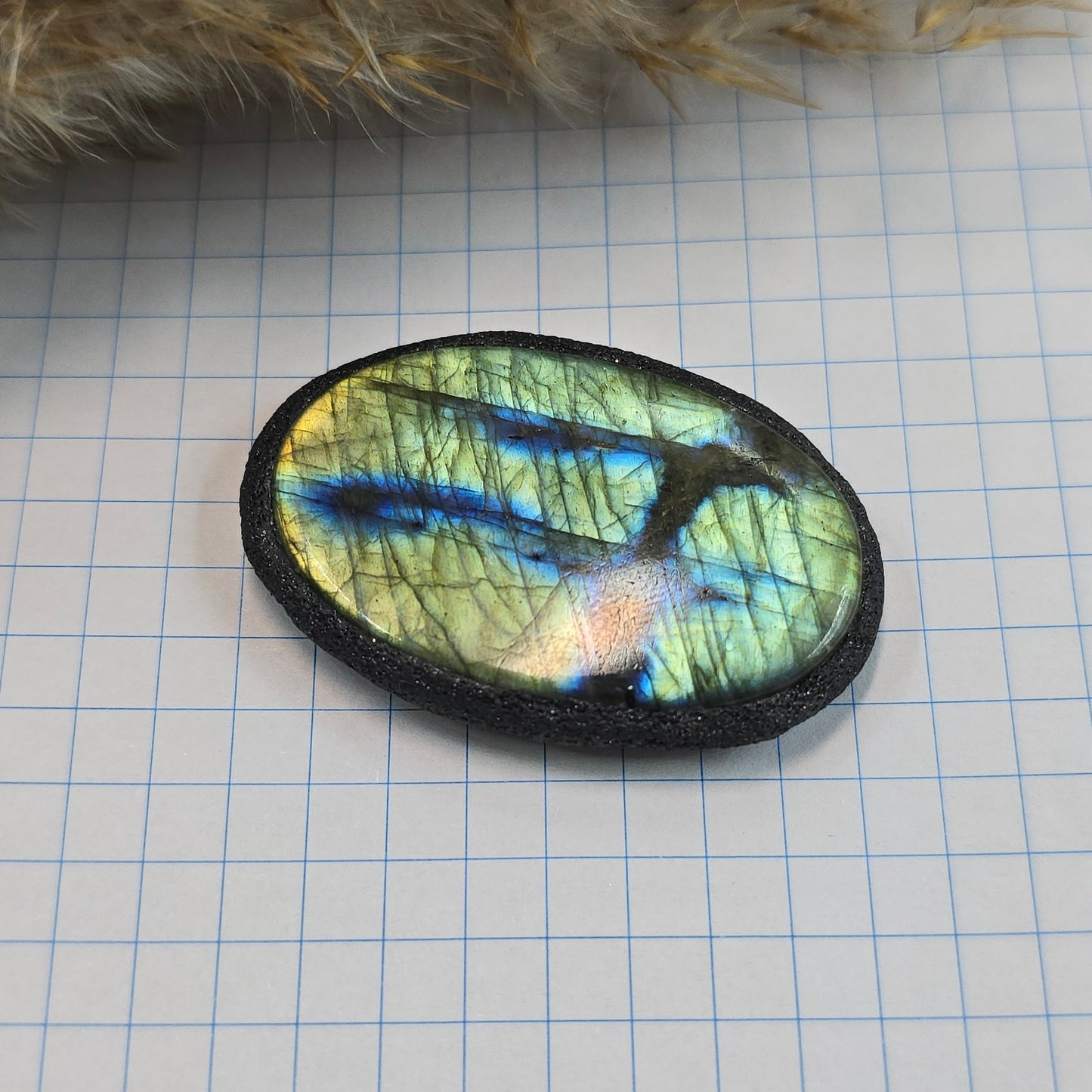 Labradoritas sargas (didesnis)