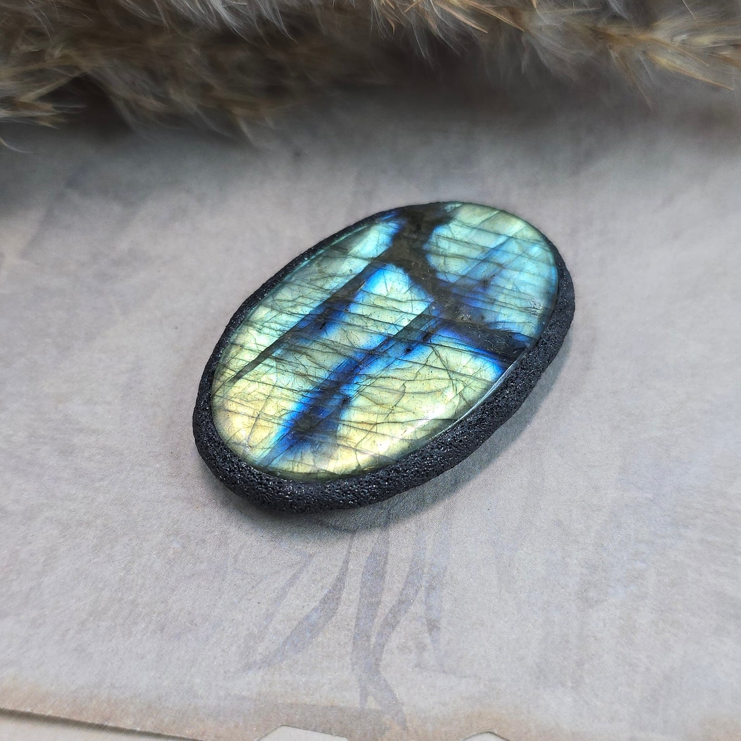 Labradoritas sargas (didesnis)