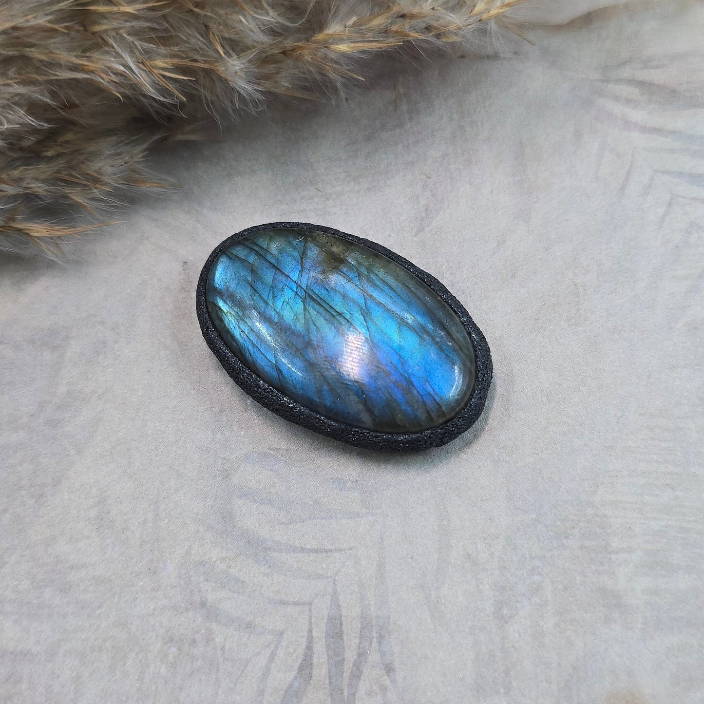 Labradoritas sargas (didesnis)