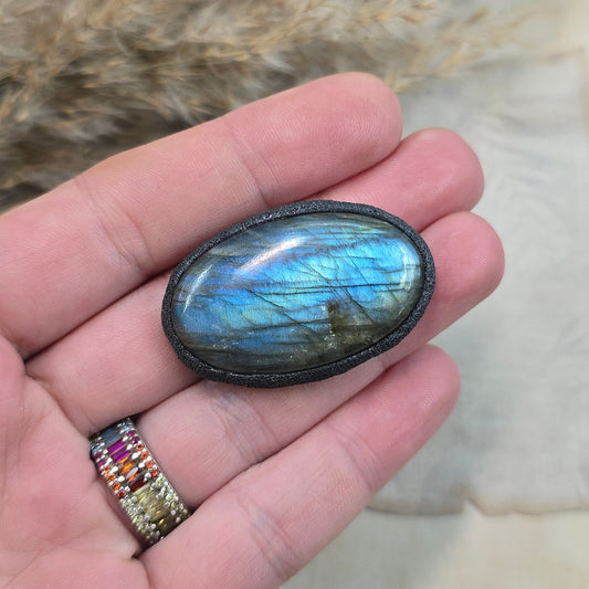 Labradoritas sargas (didesnis)