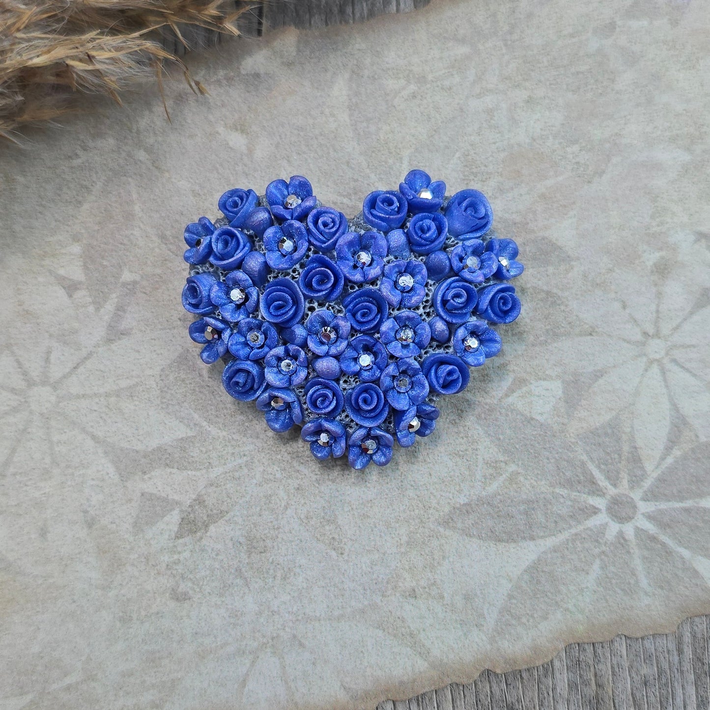 Melsva sagė širdelė