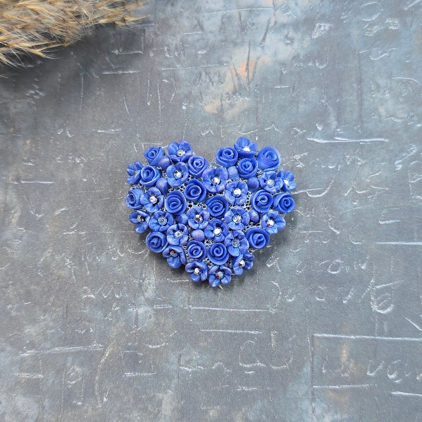 Melsva sagė širdelė