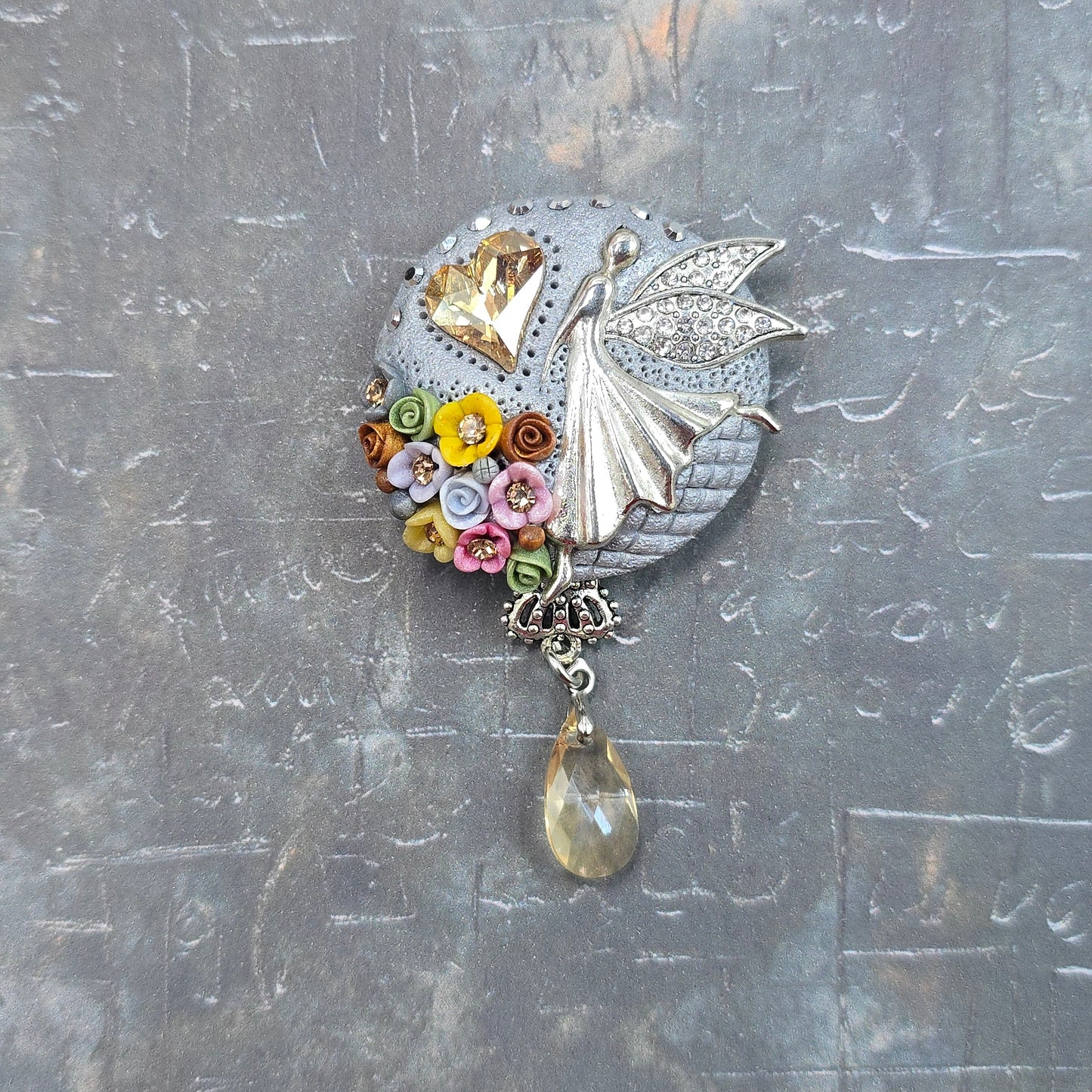 Spalvota sagė su fėja ir širdele