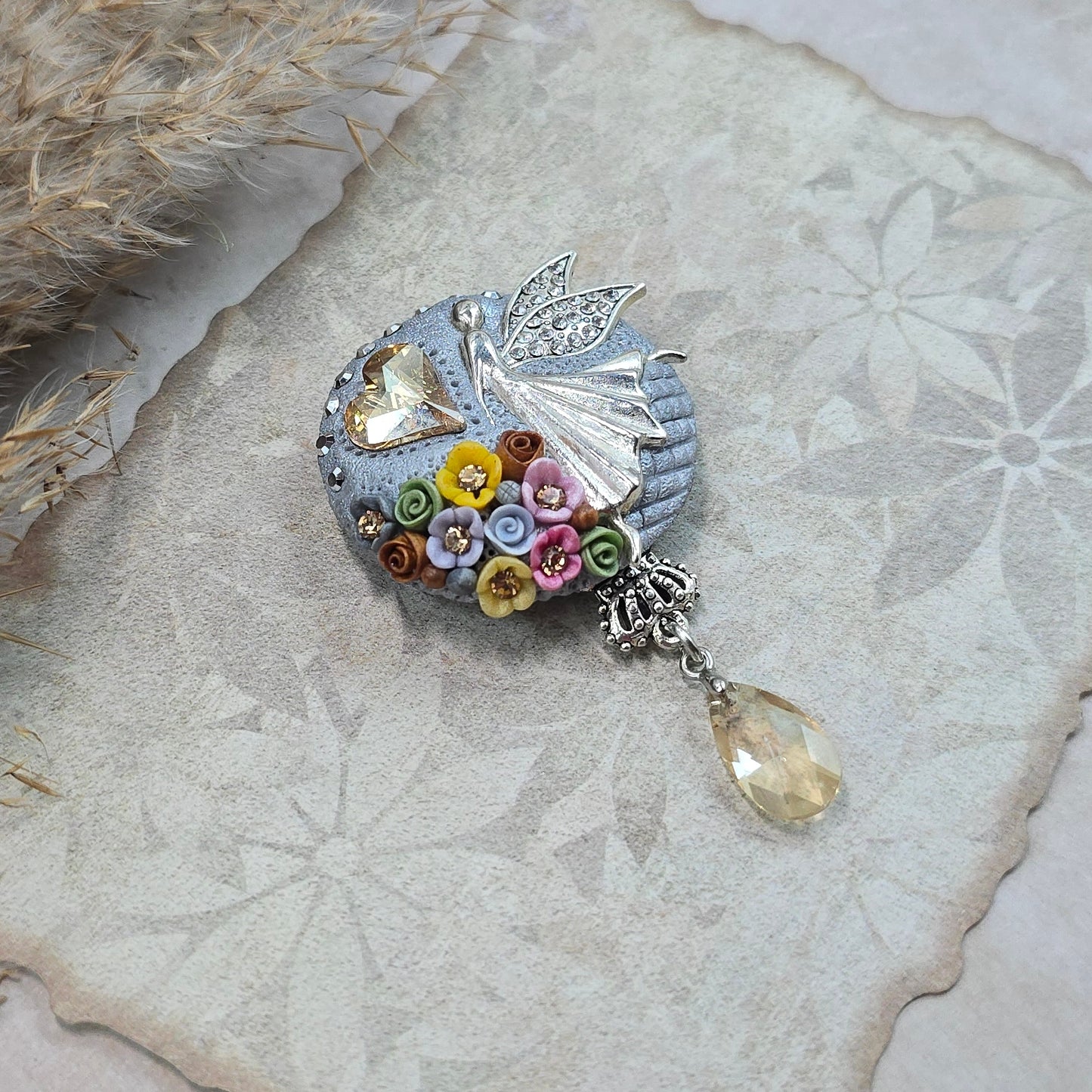 Spalvota sagė su fėja ir širdele