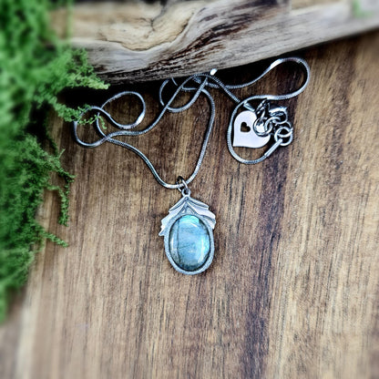 Bright Labradorite Teardrop Necklace – Intense Blue Glow Pendant – Stainless Steel Chain – Magical Statement Jewelry for Her