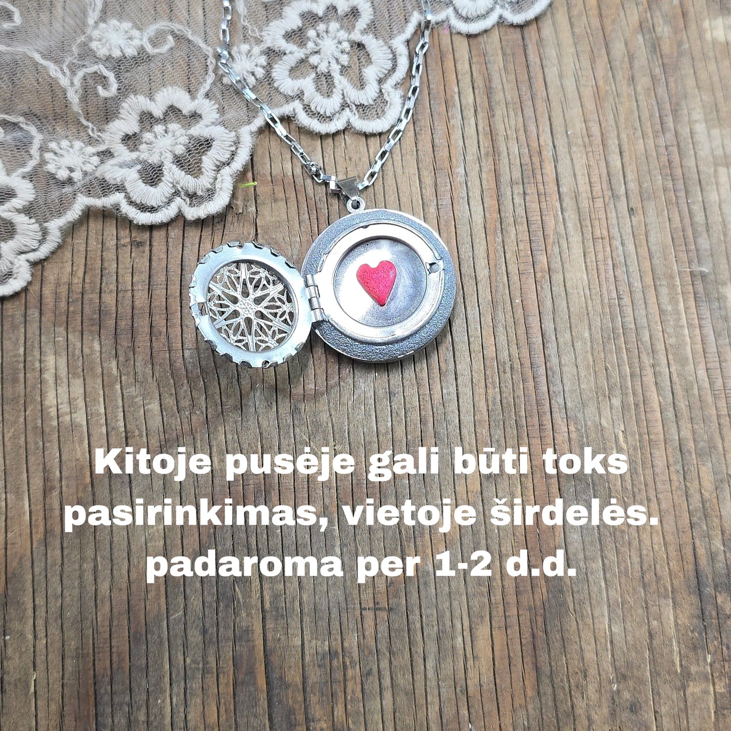 Vienpusis labradorito pakabukas Katė ant mėnulio